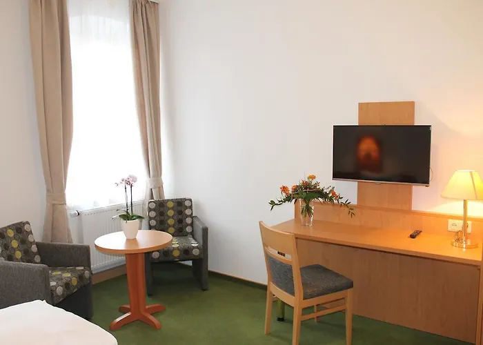 招待所 Goldstueck 3*